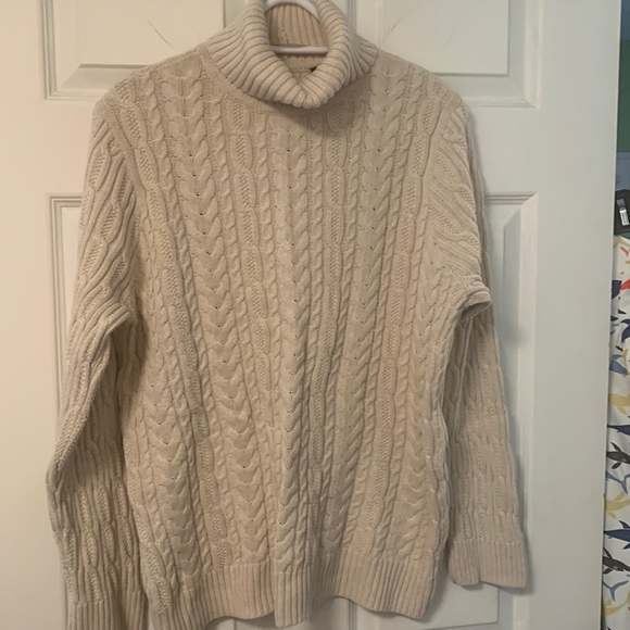 Cotton cable knit turtle neck sweater - Picture 1 of 4